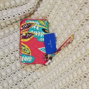 VERA BRADLEY Quilted Wallet/Wristlet